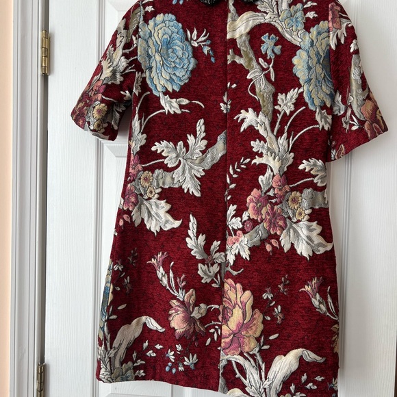 Red mini dress with detailed embroidery - Picture 4 of 8